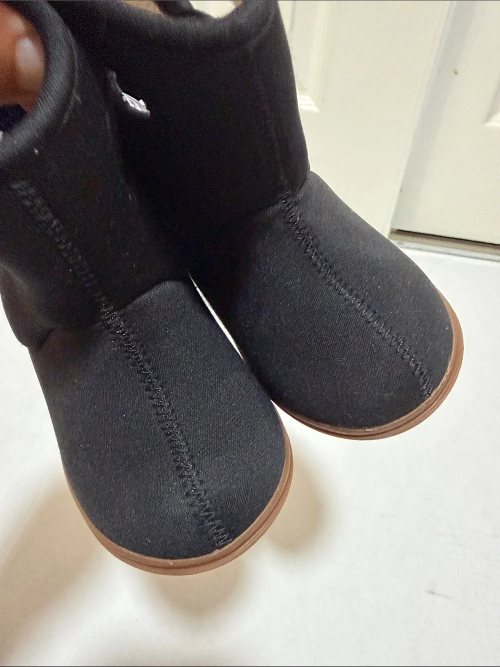 BOGS Waterproof Boot in Solid Black-Kids Toddler Size 6